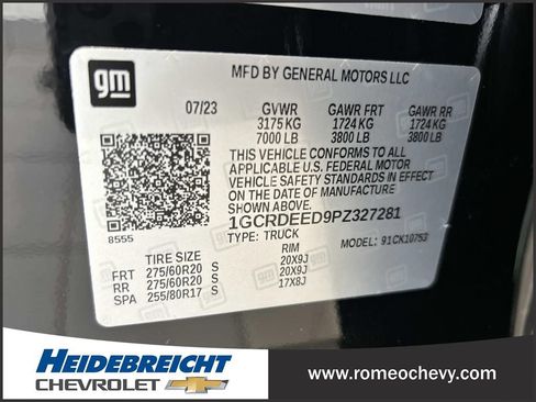 Used 2023 Chevrolet Silverado 1500 RST w/ Protection Package AWD/4WD image 8