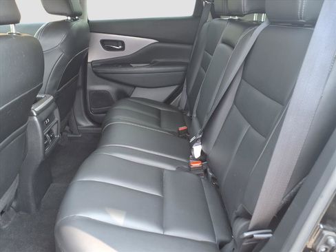 Used 2023 Nissan Murano SV image 13