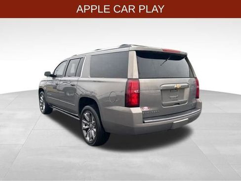 Used 2017 Chevrolet Suburban Premier image 5