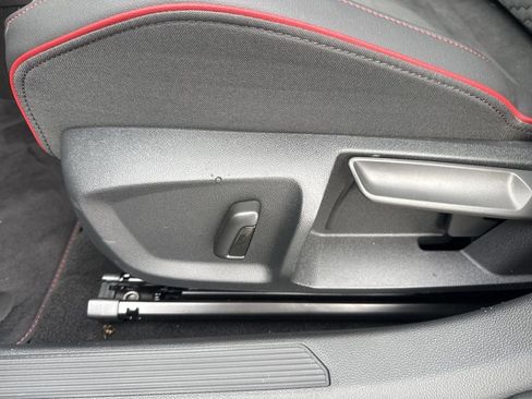 New 2026 Volkswagen GTI SE FWD image 10