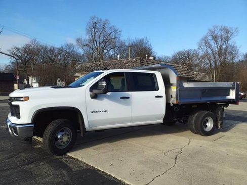 New 2025 Chevrolet Silverado 3500 W/T w/ WT Convenience Package image 12