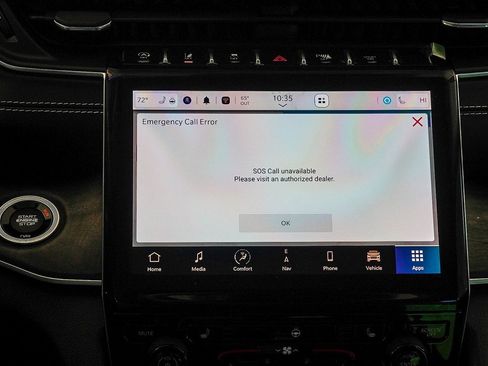 Used 2023 Jeep Grand Cherokee Limited w/ Black Appearance Package image 14