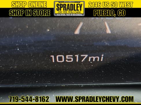 Used 2026 Chevrolet Suburban Z71 w/ Z71 Off-Road Package AWD/4WD image 7