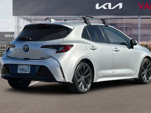 Used 2023 Toyota Corolla XSE FWD image 4
