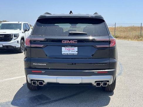 New 2025 GMC Acadia Elevation image 4