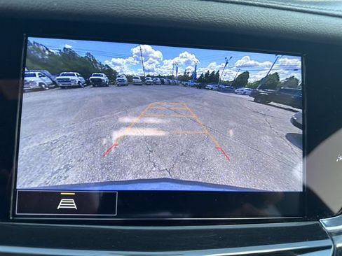 Used 2023 Cadillac XT6 Sport AWD/4WD image 17