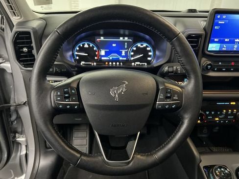 Used 2023 Ford Bronco Sport Outer Banks w/ Tech Package AWD/4WD image 11