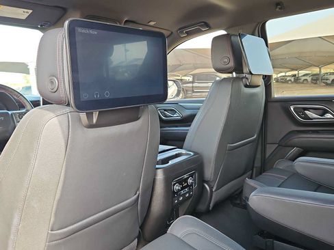 Used 2024 Chevrolet Tahoe RST w/ Luxury Package RWD image 16