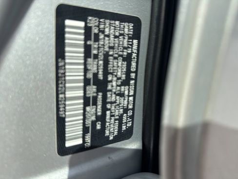 Used 2020 Nissan Rogue Sport S image 12