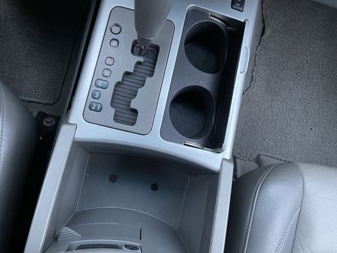 Used 2006 Nissan Titan LE w/ (T01) Tow Pkg image 24