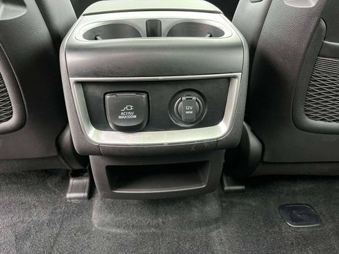 Certified 2026 Kia Carnival SX Prestige FWD image 5