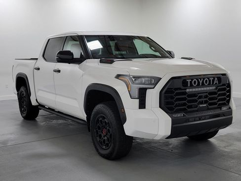 Used 2025 Toyota Tundra TRD Pro AWD/4WD image 2