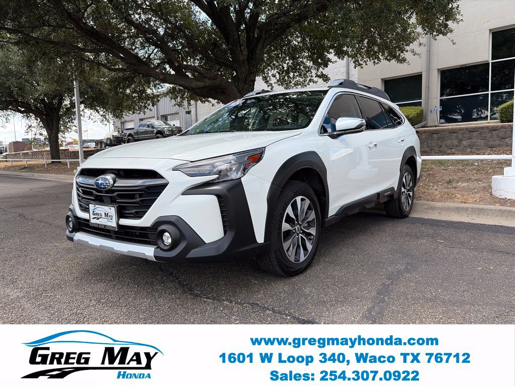 Used 2025 Subaru Outback Touring XT AWD/4WD image 3