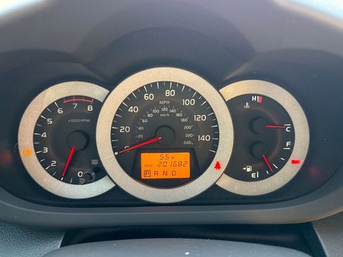 Used 2012 Toyota RAV4 Sport image 19