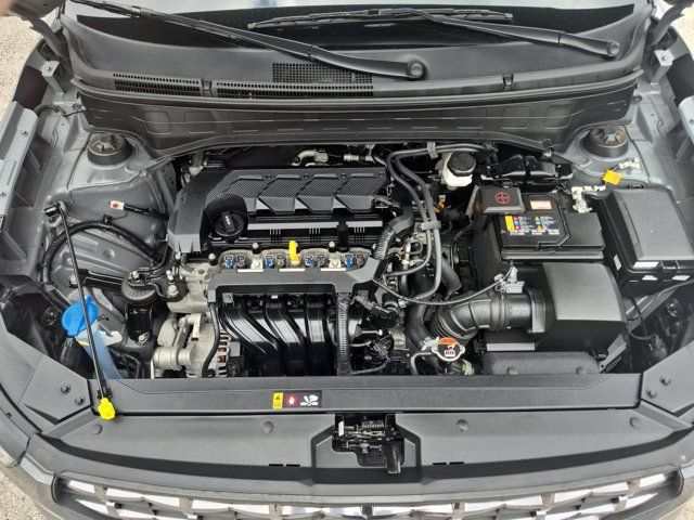 Used 2025 Hyundai Venue SEL FWD image 34