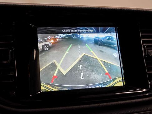 Used 2022 Dodge Durango GT RWD image 21