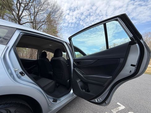 Used 2019 Subaru Impreza 2.0i image 32