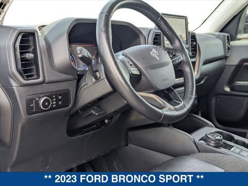Used 2023 Ford Bronco Sport Outer Banks w/ Tech Package image 12