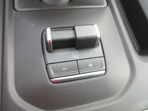 New 2026 GMC Sierra 1500 Denali w/ Denali Reserve Package image 19