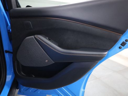 Certified 2021 Ford Mustang Mach-E GT image 18