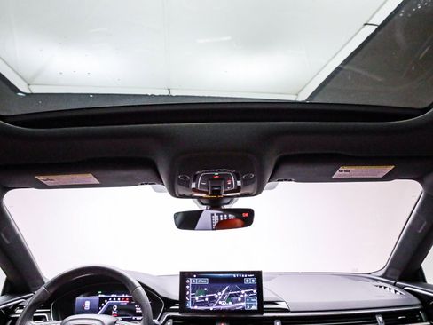 Used 2022 Audi S5 Premium Plus w/ Premium Plus Package image 16