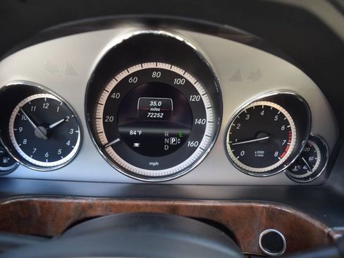 Used 2013 Mercedes-Benz E 350 Sedan image 31