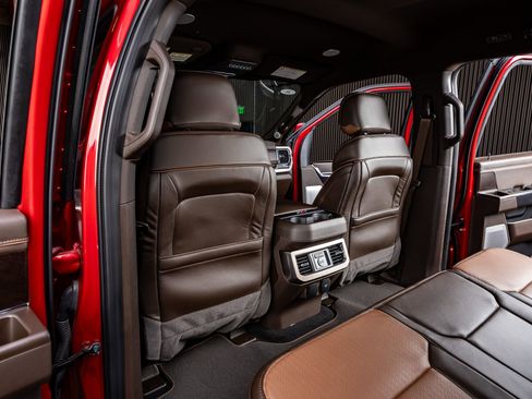 Used 2024 Ford F250 King Ranch w/ Chrome Package image 34