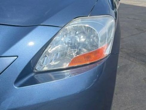 Used 2007 Toyota Yaris Sedan w/ PWR Pkg w/Steel Wheels FWD image 10
