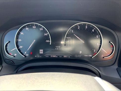 Used 2020 BMW 330i xDrive Sedan w/ Convenience Package AWD/4WD image 17