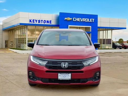Used 2025 Honda Odyssey Sport-L image 2