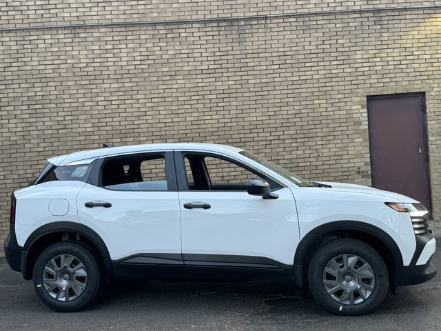 Used 2026 Nissan Kicks S FWD image 4