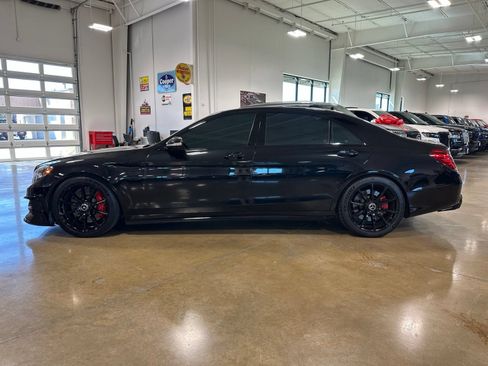 Used 2017 Mercedes-Benz S 63 AMG 4MATIC Sedan image 4
