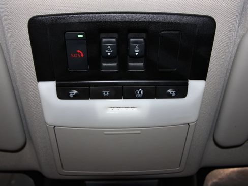 Used 2023 Nissan Rogue Platinum w/ Platinum Premium Package AWD/4WD image 20