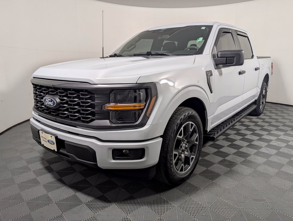 Certified 2025 Ford F150 STX w/ Equipment Group 200A RWD image 4