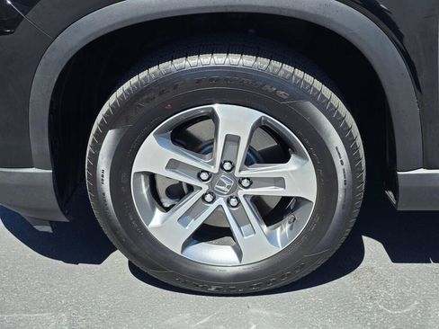 Certified 2023 Honda Pilot EX-L image 18