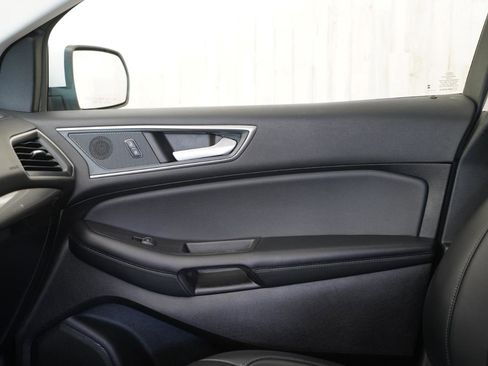 Used 2024 Ford Edge SEL image 31