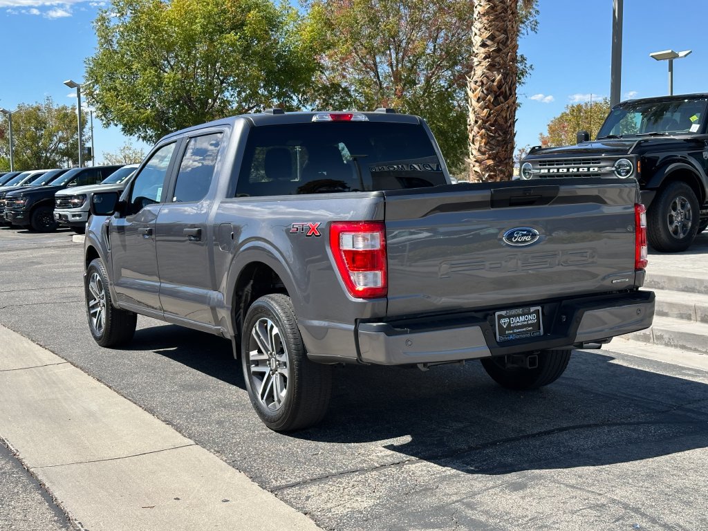 Used 2022 Ford F150 XL w/ STX Appearance Package RWD image 4
