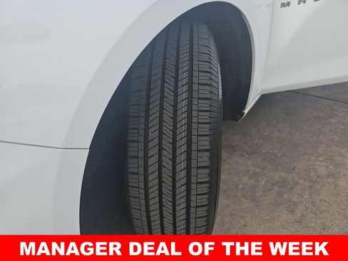 Used 2023 Chevrolet Malibu LS image 34