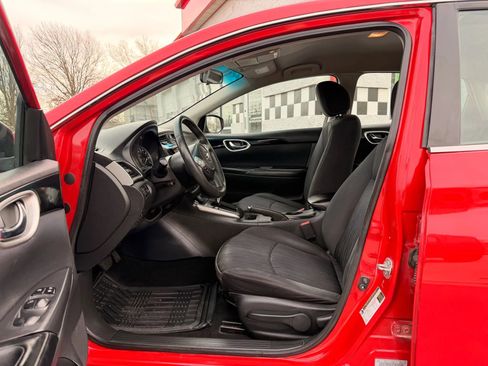 Used 2018 Nissan Sentra SV image 11