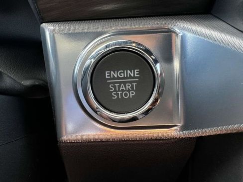 New 2025 Ford F150 Lariat w/ Equipment Group 501A Mid image 22