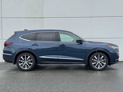 Used 2025 Acura MDX SH-AWD w/ Technology Package image 8