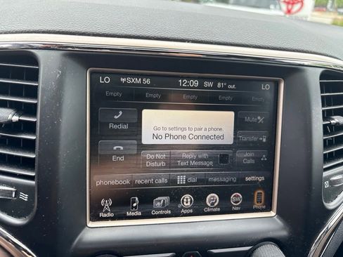 Used 2015 Jeep Grand Cherokee Limited AWD/4WD image 16