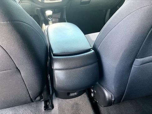 Used 2023 Chevrolet Malibu LS FWD image 24