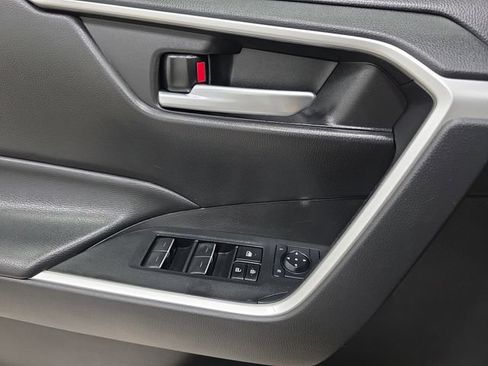 Certified 2024 Toyota RAV4 XLE FWD image 25