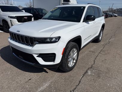 Used 2024 Jeep Grand Cherokee Laredo