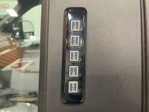 Certified 2022 Ford F350 XLT w/ XLT Value Package image 10