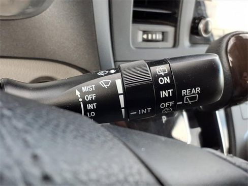 Used 2020 Toyota Sienna image 27