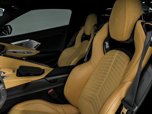 Used 2020 Chevrolet Corvette Stingray Preferred Cpe w/ 2LT Preferred Equipment Group image 25