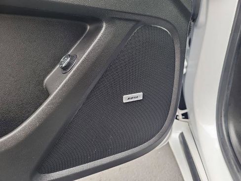 Used 2022 Chevrolet Traverse High Country image 24