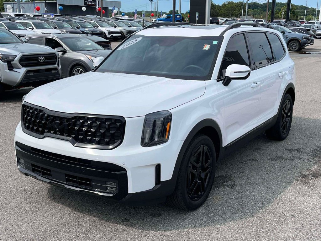 Used 2025 Kia Telluride SX X-Line AWD/4WD image 36